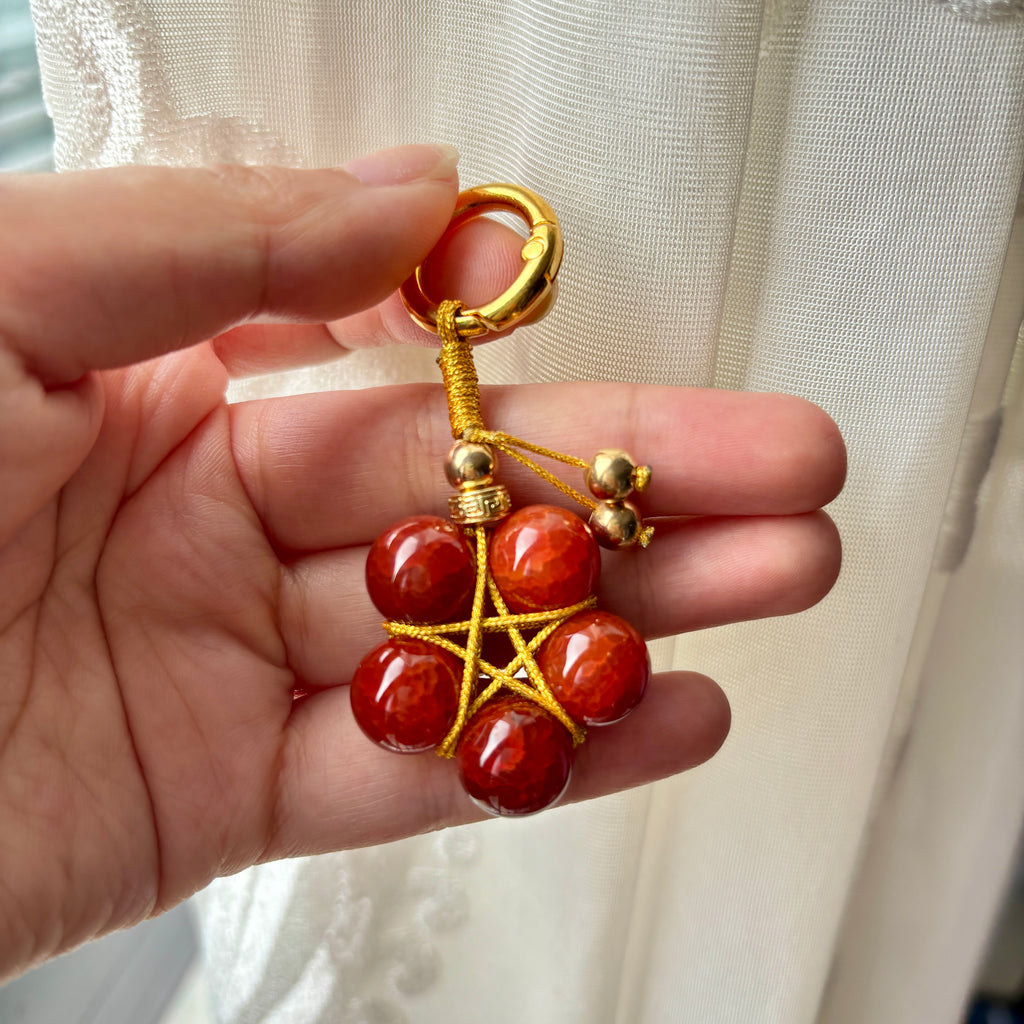 Natural Red Agate Dragon Scale Keychain with Gold-Plated Copper Beads