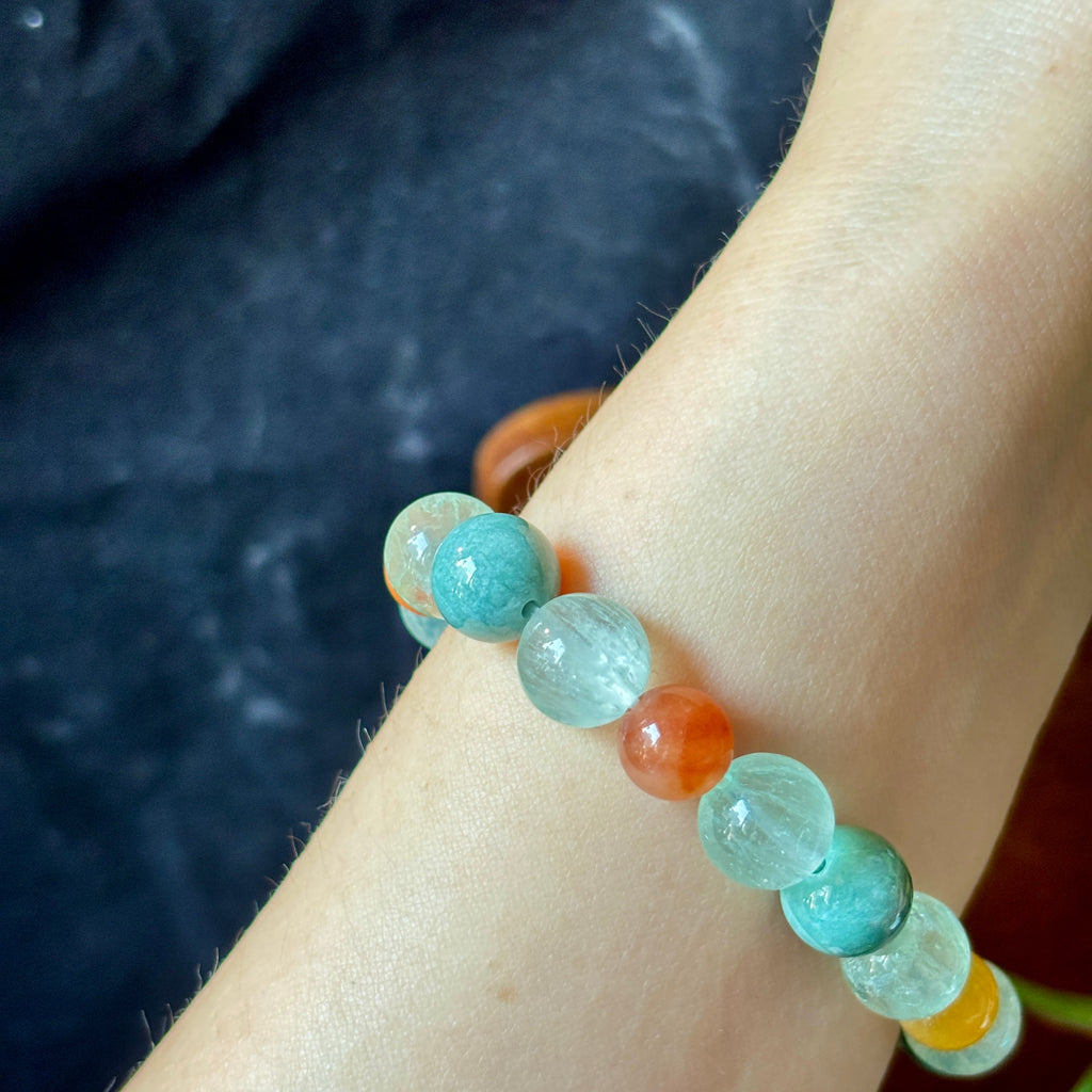 10mm Green Fluorite & Jade Bracelet with Sand Gold Accent