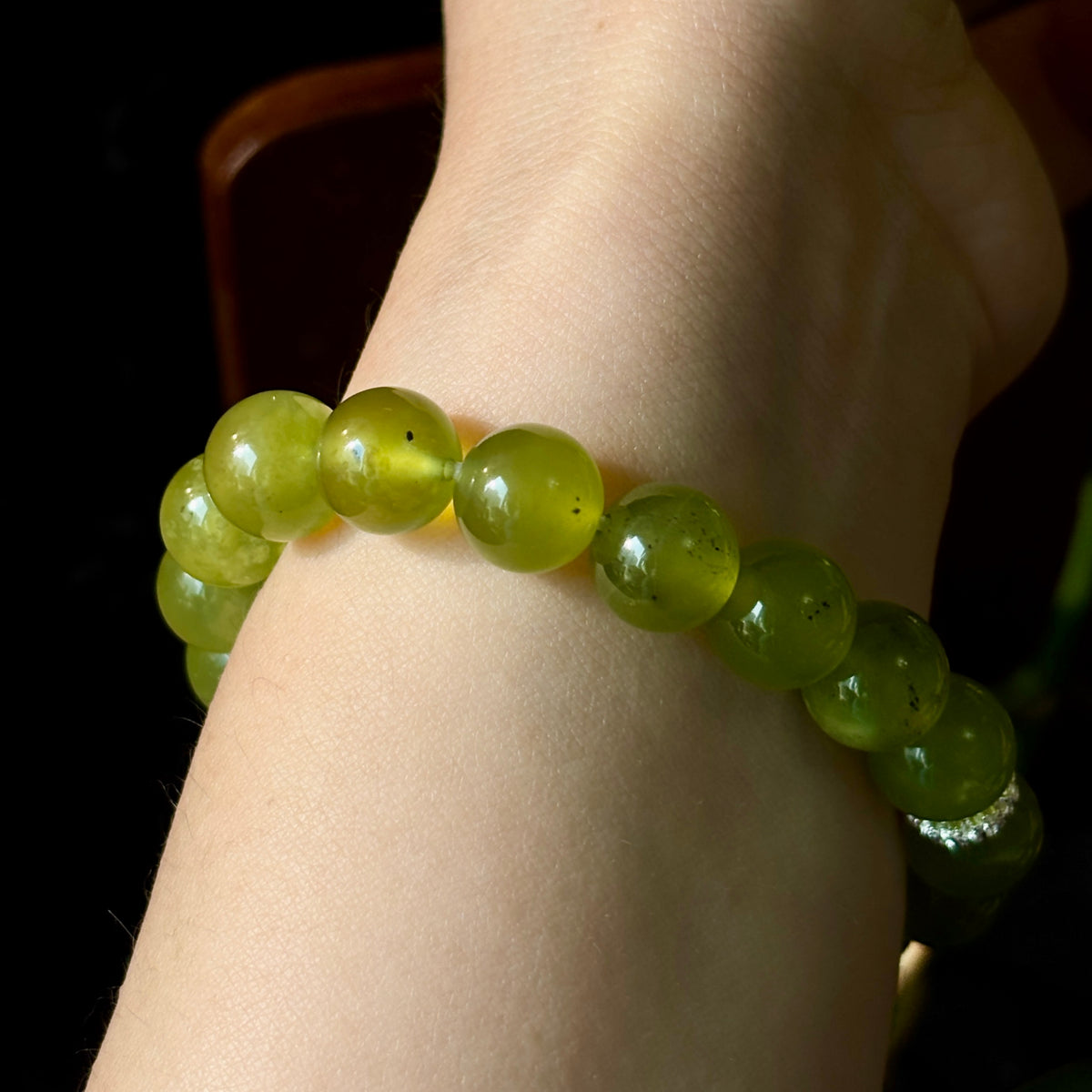 10mm Xiuyan Jade Bracelet – Natural Gemstone Stretch Bracelet