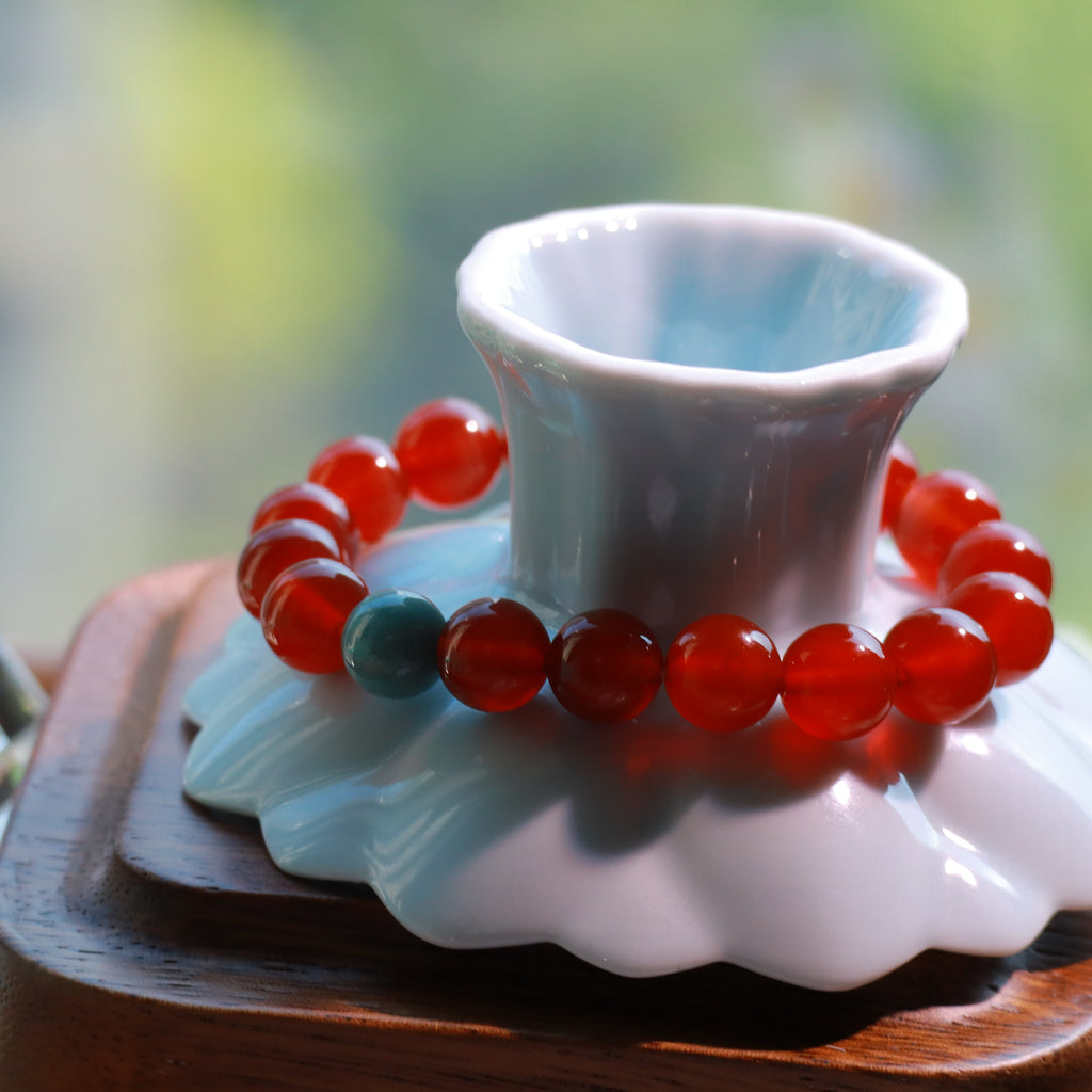 10mm Red Agate & Green Jade Bracelet – Handmade Natural Gemstone Stretch Bracelet