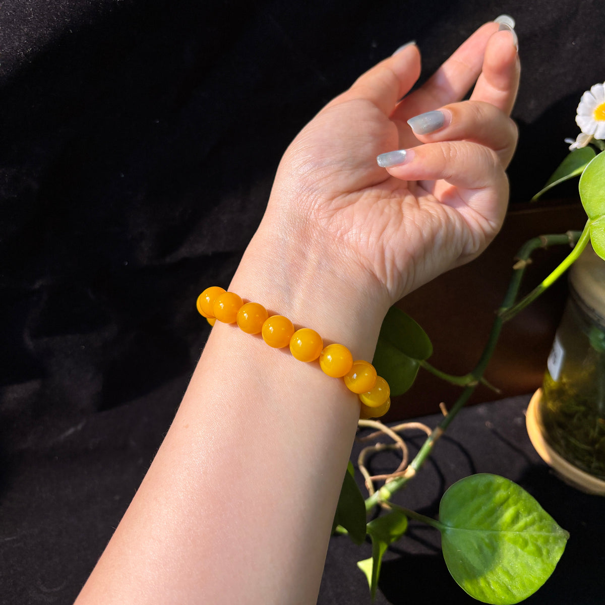 10mm Yellow Agate Bracelet – Natural Gemstone Stretch Bracelet