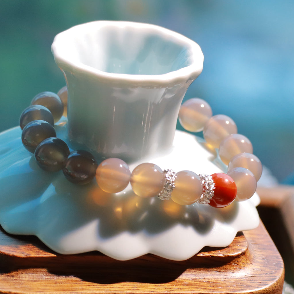 Natural Gray Agate Bracelet with Red Agate Accent, 10mm Gemstone Beads
